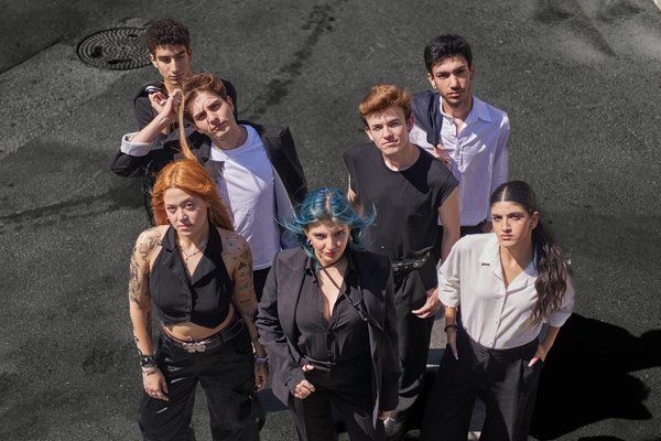 Scopri come realizzare uno stile chic in 10 minuti o meno: i trucchi essenziali!